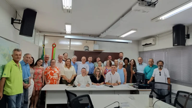 Novos representantes tomam posse no Conselho Estadual de Saúde e reforçam gestão participativa