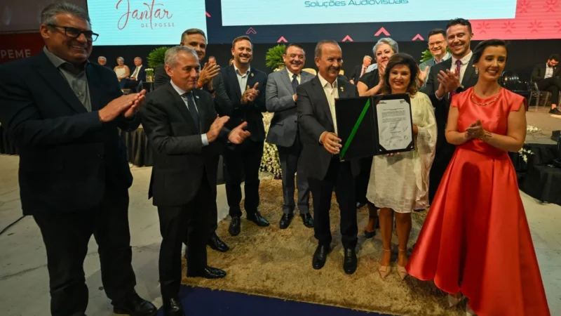 Jorginho Mello lança Pronampe BRDE 2025 durante posse da nova presidente da Ajorpeme