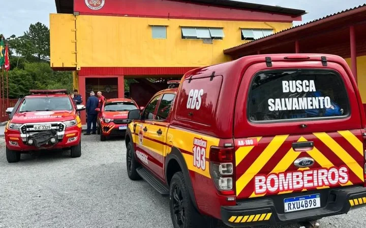 Corpo de Bombeiros Militar alerta para prevenção de acidentes em rios, cachoeiras, acampamentos e trilhas