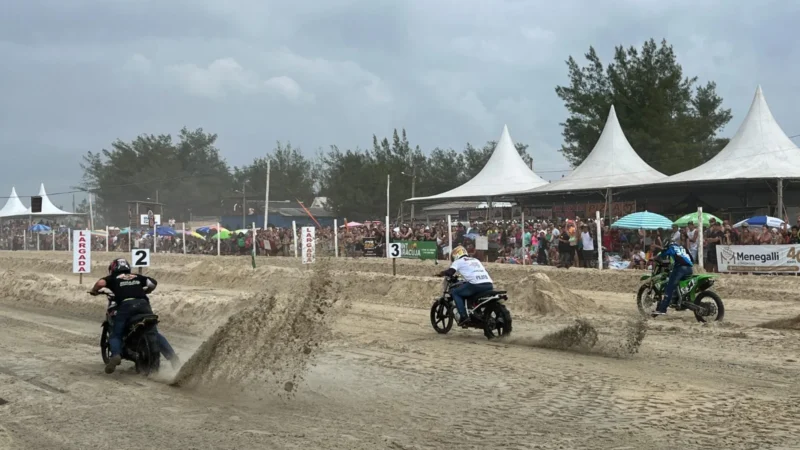 Arrancadão de Motos acontece sábado e domingo na Praia da Caçamba