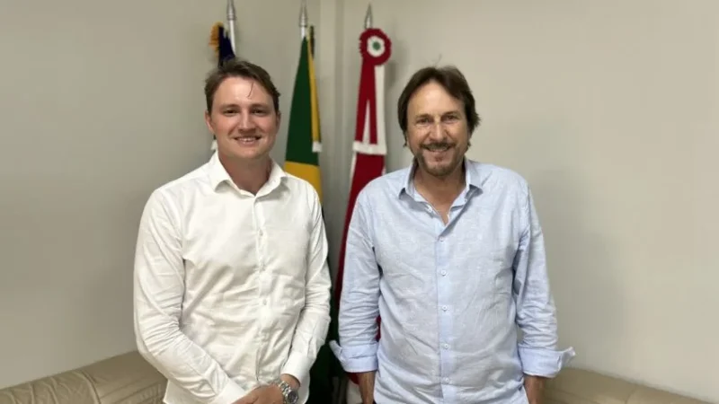 Presidente da ACIVA, Guilherme May, comemora anúncio de investimentos para a construção da quarta ponte em Araranguá