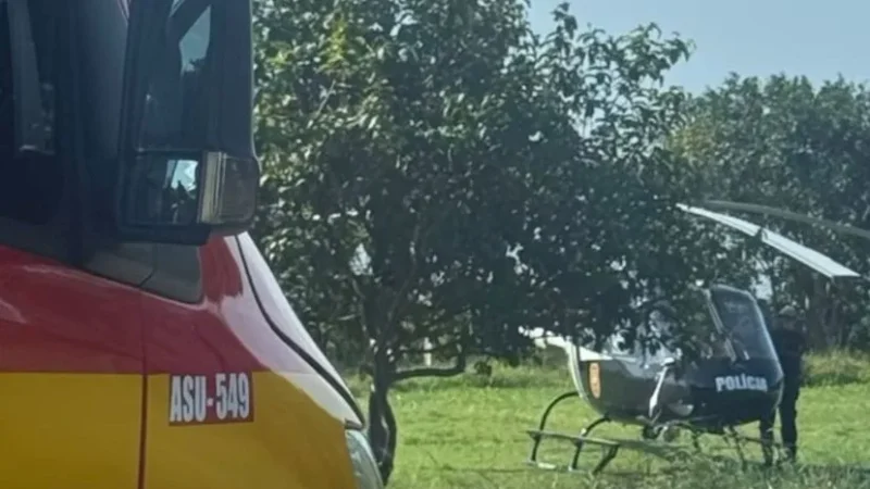 Trabalhador fica gravemente ferido ao ter braço preso em máquina