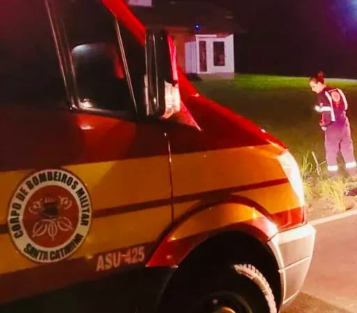 Em Turvo, menina de 13 anos morre e menino de 15 anos ferido em atropelamento