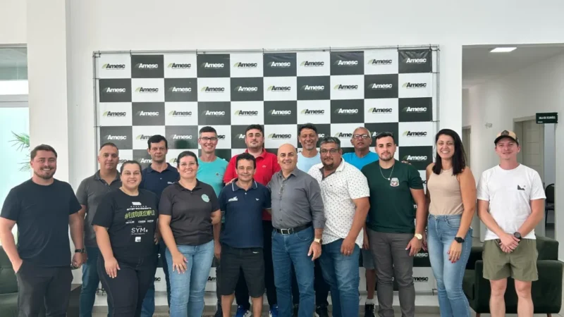 Nova mesa diretora do Colegiado de Turismo da Amesc é eleita