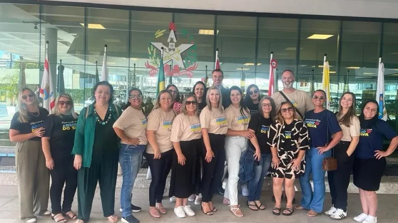 Equipe da Educação de Balneário Arroio do Silva participa do Seminário Estadual sobre Síndrome de Down