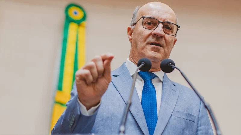 Zé Milton cobra regulamentação de lei para coibir furtos de cabos e equipamentos