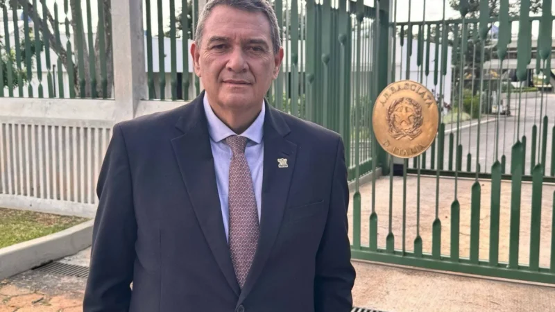 Em defesa dos Italo-descendentes, prefeito de Pedras Grandes Agnaldo Filippi protesta contra mudanças na lei de cidadania italiana