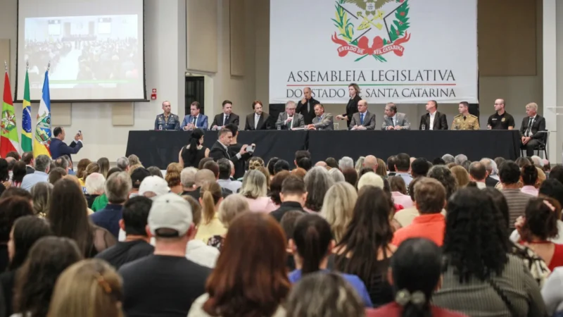 Vereador Márcio Mano valoriza a presença do Parlamento Catarinense na Cidade das Avenidas