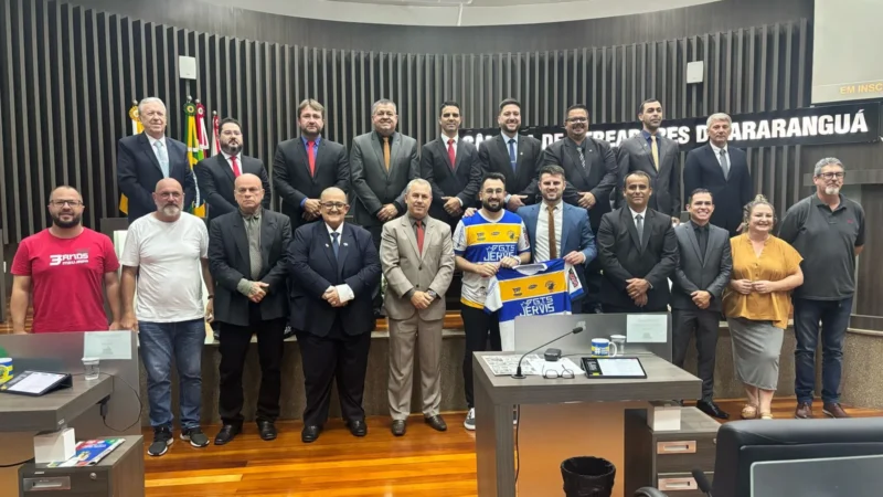 Presidente do AEC participa de sessão na Câmara e destaca importância do futebol amador para Araranguá