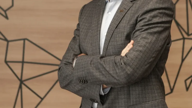 Pelo estado: Entrevista com Mario Cezar de Aguiar, Presidente da FIESC