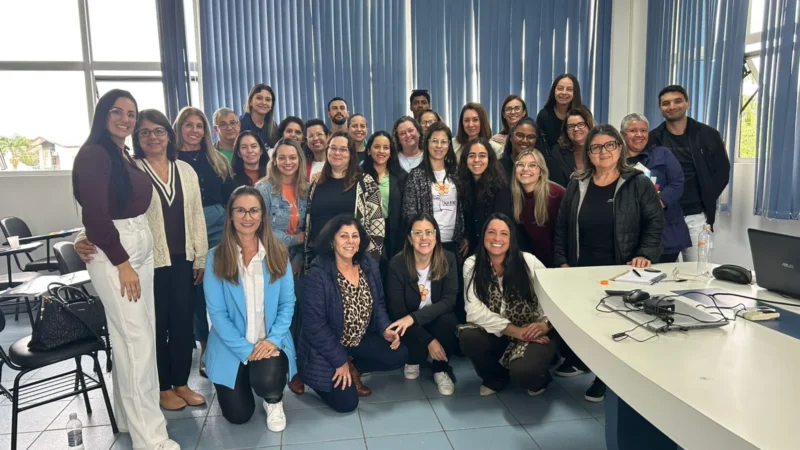 Araranguá promove capacitação para fortalecer rede de assistência social