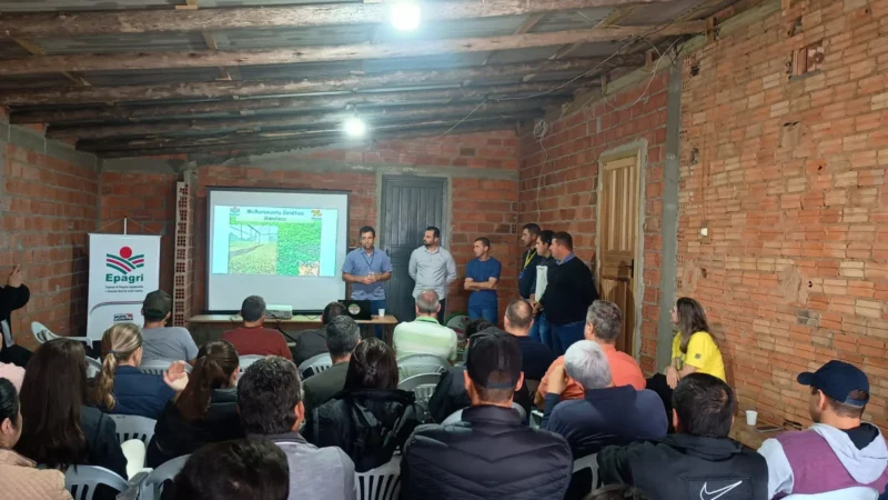 Sombrio realiza capacitações para agricultores com foco em transporte agrícola, mandioca e pitaya