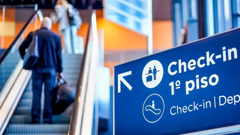 Santa Catarina quebra recorde histórico de passageiros internacionais em abril