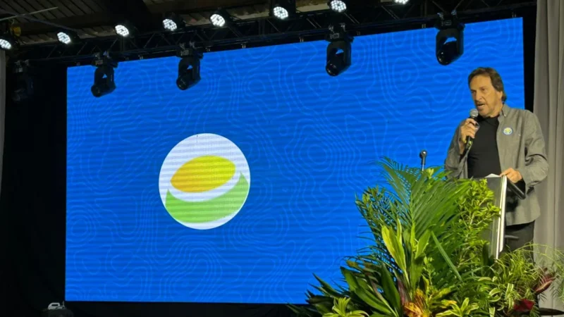 Prefeito participa da inauguração do Contato Eco Park em Araranguá