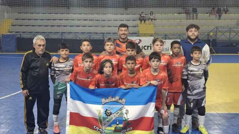 Araranguá domina campeonato da LUD com equipes de futsal