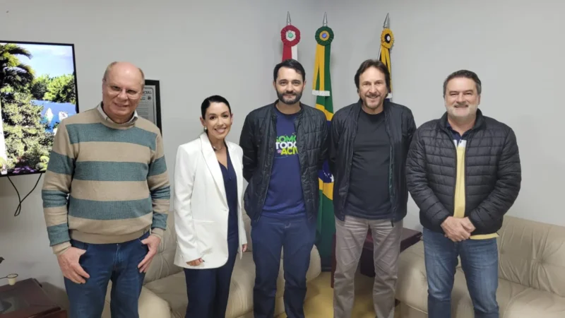 Diretoria da ACIVA reúne-se com prefeito de Araranguá para fortalecer parcerias e desenvolvimento regional