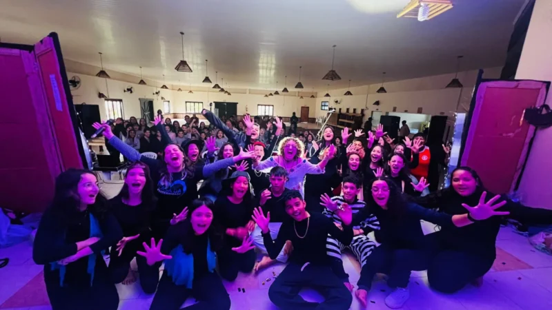 Música e emoção: alunos da rede pública vivenciam a história do Brasil em recital encantador