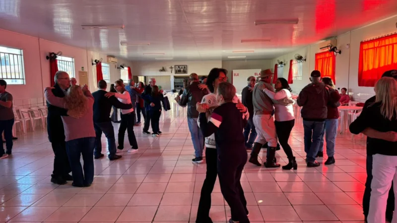 Grupo Envelhecer e Viver retoma atividades e traz alegria à terceira idade em Turvo