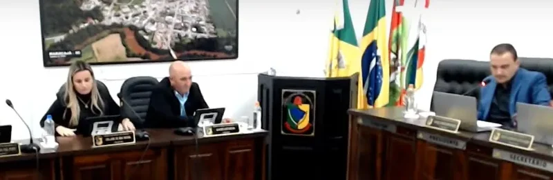 Sessão movimentada em Maracajá tem debate sobre Defesa Civil, isenção para pequenos comerciantes e novas regras para sessões