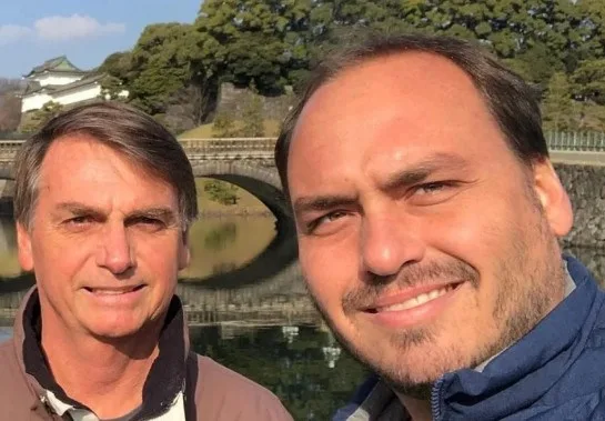 Bolsonaro quer transformar Santa Catarina em puxadinho da família