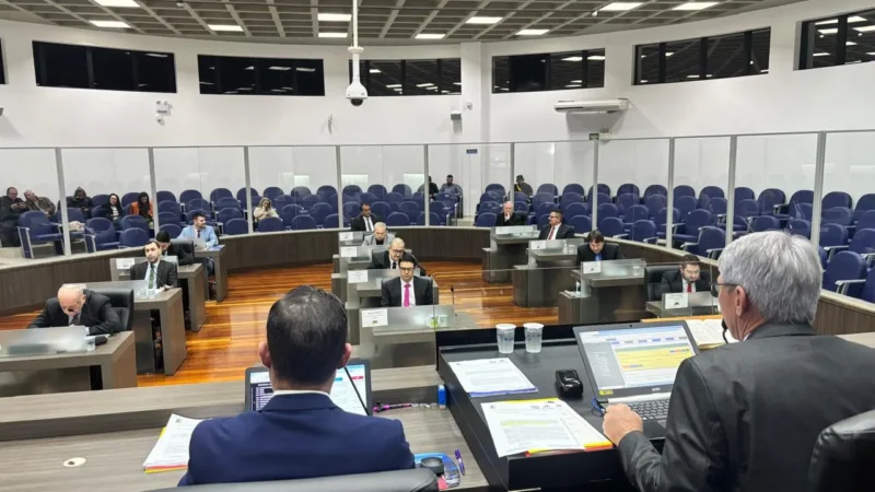 Câmara de Araranguá aprova anteprojetos voltados à saúde, educação, inclusão e turismo