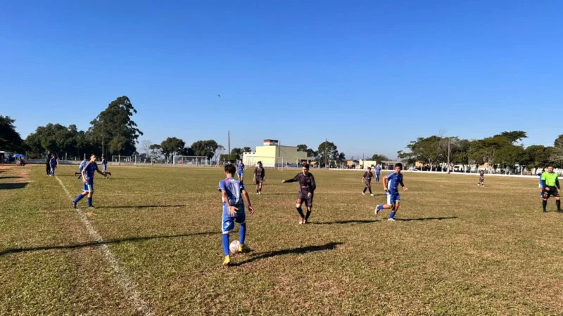 1ª Copa Araranguá de Futebol de Base reúne 600 atletas em semana de disputas