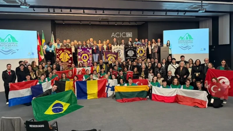Santa Catarina recebe jovens de 15 países em intercâmbio internacional promovido pelo Lions Club