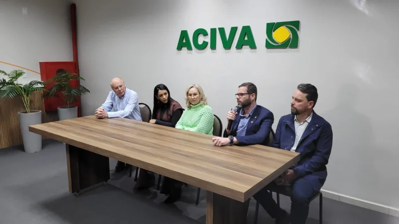 ACIVA entrega demandas regionais ao senador Jorge Seif durante visita a Araranguá