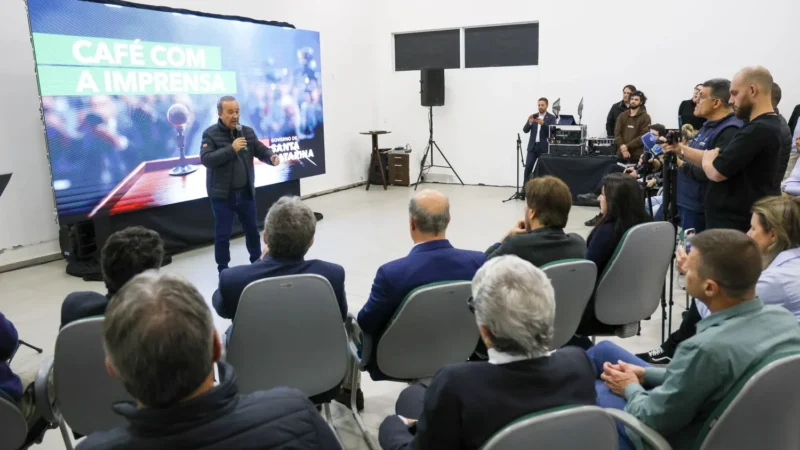 O que foi dito e o que não foi falado na passagem de Jorginho Mello por Araranguá