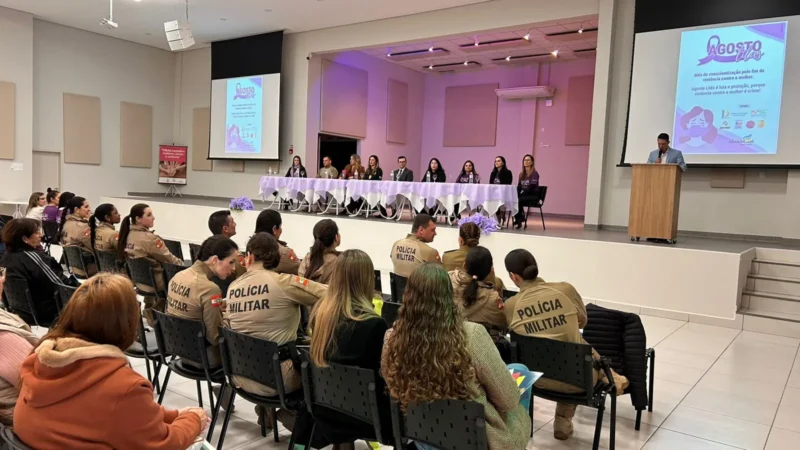 Agosto Lilás: palestra reforça o combate à violência contra a mulher em Araranguá