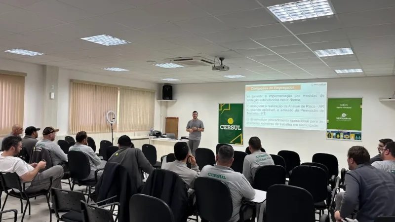 CERSUL promove curso de reciclagem em NR 10 para reforçar segurança nas atividades elétricas