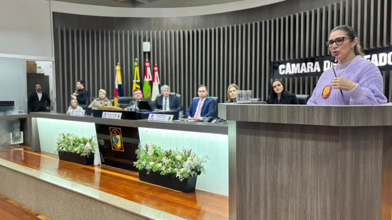 Campanha Agosto Lilás é lançada em Araranguá com foco no enfrentamento à violência contra a mulher
