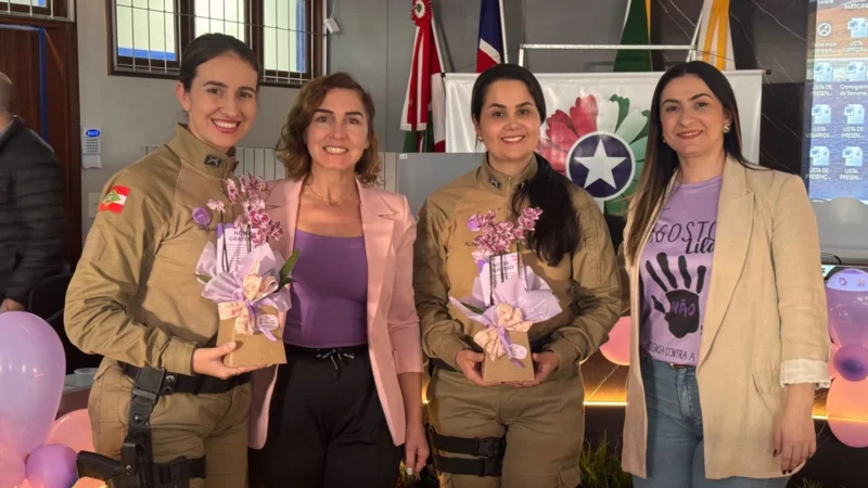 Agosto Lilás lota a Câmara de Vereadores em Balneário Gaivota
