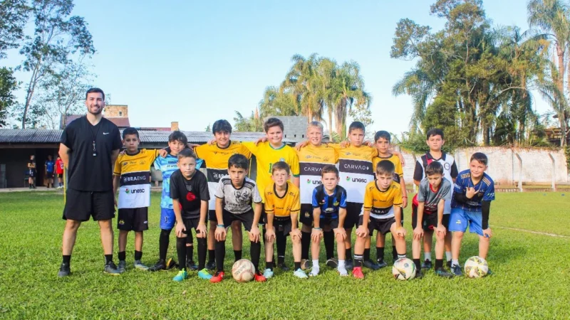 Mais de 500 alunos participam de projetos esportivos em Praia Grande