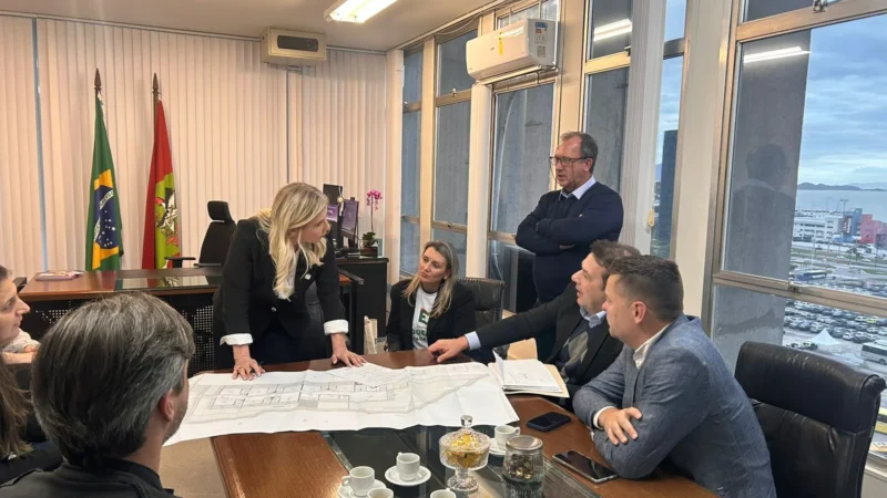 São João do Sul busca investimentos em Educação e Infraestrutura durante agendas em Florianópolis