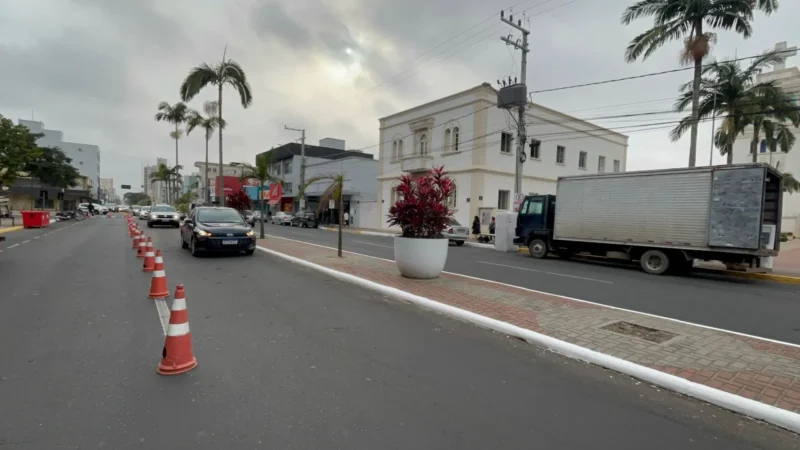 Trânsito parcialmente bloqueado na Avenida Sete de Setembro para o Desfile Cívico