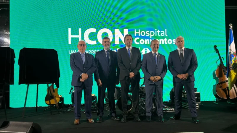 Governador Jorginho Mello prestigia inauguração do Hospital Conventos em Araranguá ao lado de prefeitos e parlamentaresO HCon, hospital pertencente à Unimed, é inaugurado em Araranguá e marca nova era para a saúde do Sul de Santa Catarina