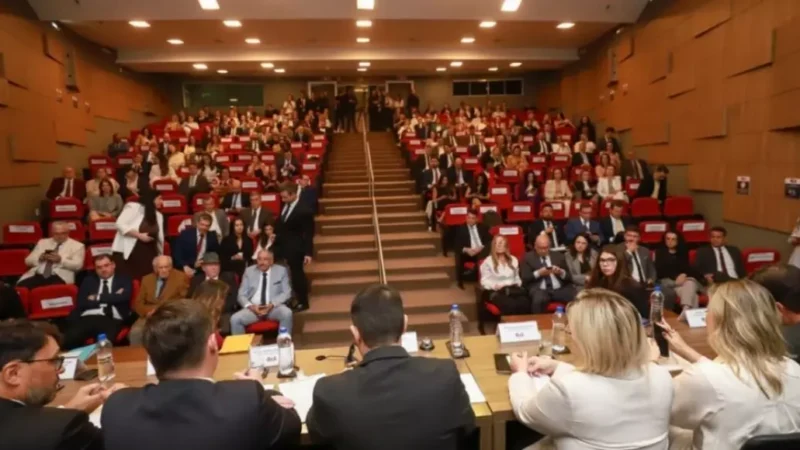 Candidato de Sombrio sai na frente: Mauri Nascimento lidera lista do Quinto Constitucional no TJ-SC