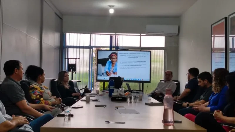 Capacitação orienta empreendedores de Araranguá a vender para o poder público