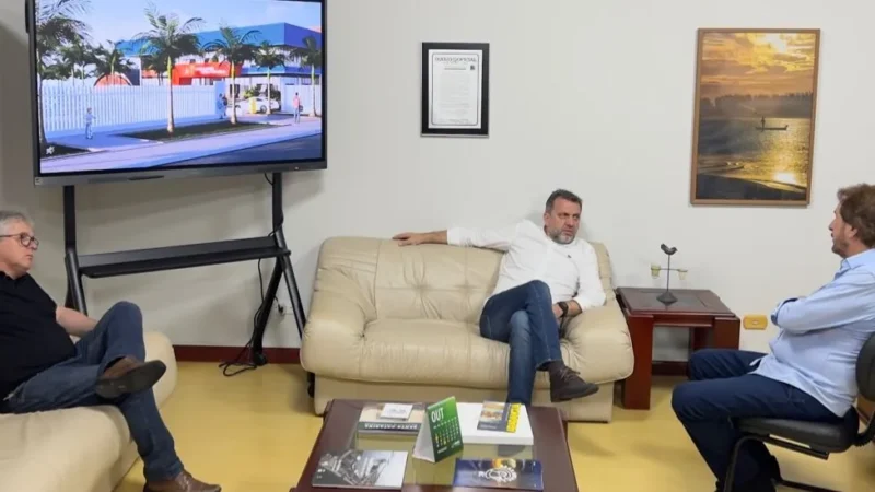Secretário Jerry Comper visita Araranguá e discute andamento de obras estaduais