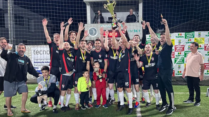 Tapa Certo goleia e conquista o título da 3ª Copa Turvo de Futebol Suíço em noite de festa e emoção