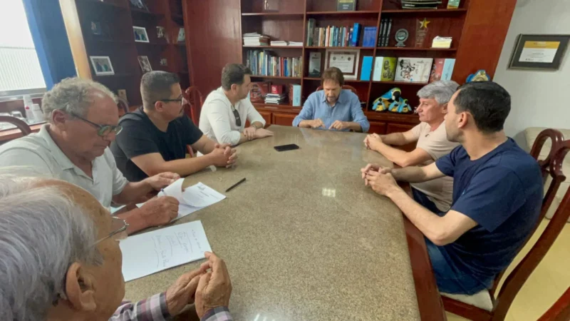 Prefeito Cesar Cesa autoriza início da pavimentação da ARA-224: obra de R$ 2,7 milhões vai ligar os bairros Hercílio Luz e Ilhas