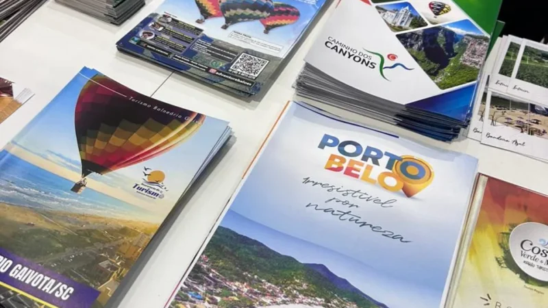 Colegiado de Turismo da AMESC marca presença no Festuris e anuncia Expo Canyon 2026 para fortalecer o Caminho dos Canyons