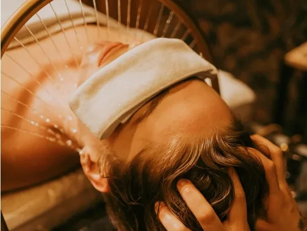 Ritual Fluir das Águas: Morada dos Canyons lança experiência que une autocuidado, natureza e equilíbrio