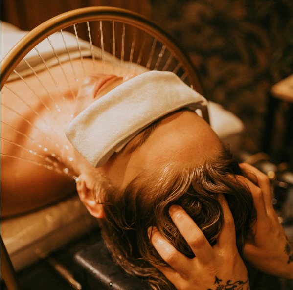 Ritual Fluir das Águas: Morada dos Canyons lança experiência que une autocuidado, natureza e equilíbrio