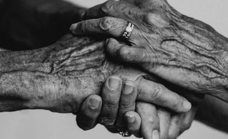 Idoso de 71 anos morre após sofrer queda em casa em Araranguá