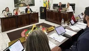 Maracajá propõe lei para controlar trânsito de veículos pesados e cobrar taxa anual