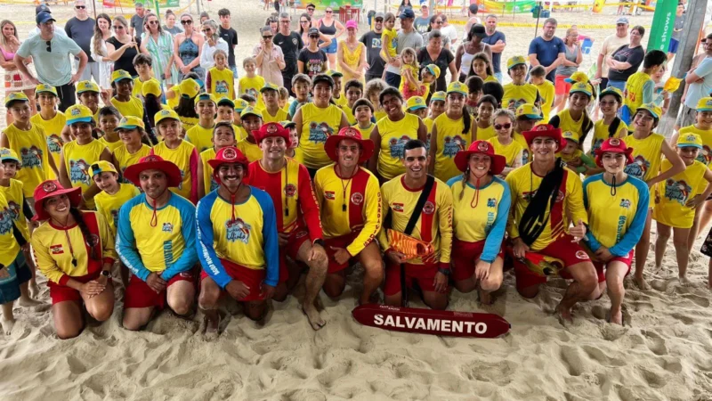 Inscrições abertas para o Programa Golfinho nas praias do Litoral Sul
