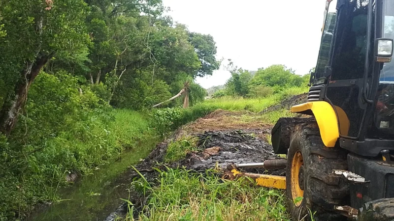 Agricultura intensifica recuperação das estradas rurais e reforça infraestrutura no interior de Araranguá