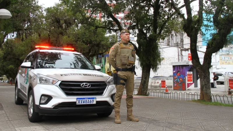 Polícia aplica mais de 4,7 mil multas por uso de drogas em locais públicos em Santa Catarina